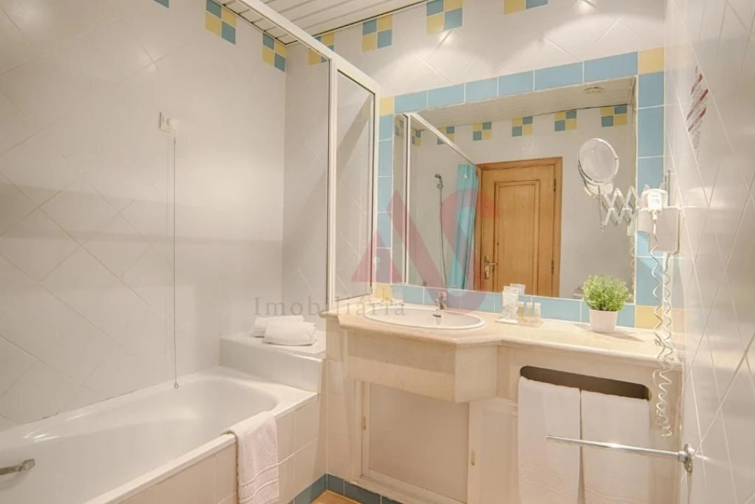 Apartamento T1 para Venda em Albufeira e Olhos de Água Foto 8