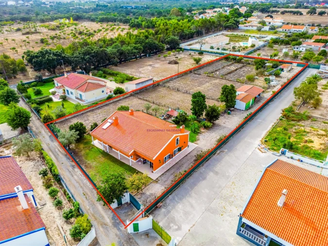 Quinta T3 para Venda em Gambia-Pontes-Alto da Guerra Foto 1