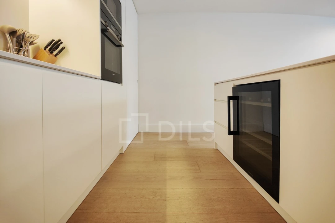 Apartamento T2 para Venda em Santo António Foto 20