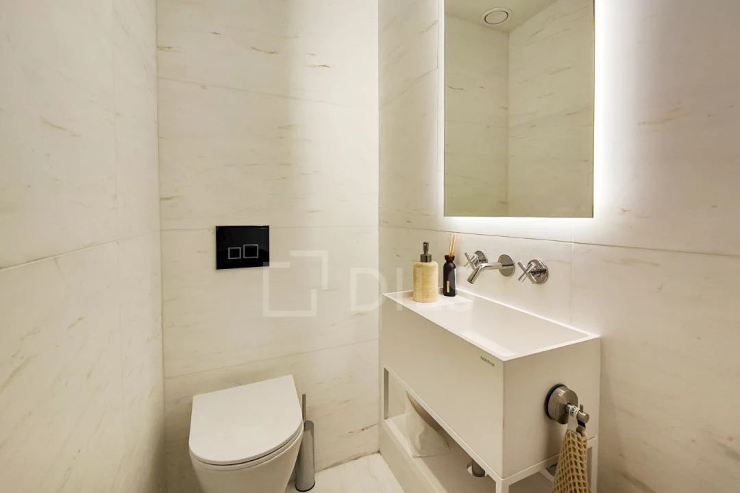 Apartamento T2 para Venda em Santo António Foto 25