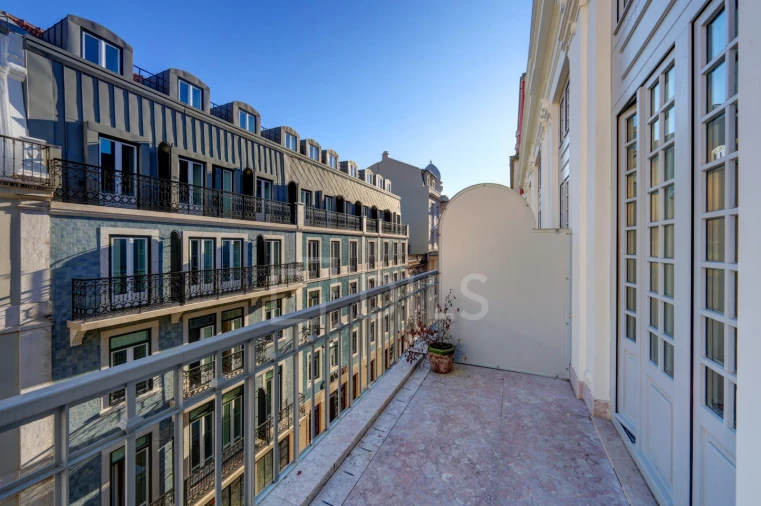 Apartamento T2 para Venda em Santo António Foto 9
