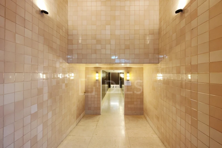 Apartamento T2 para Venda em Santo António Foto 30