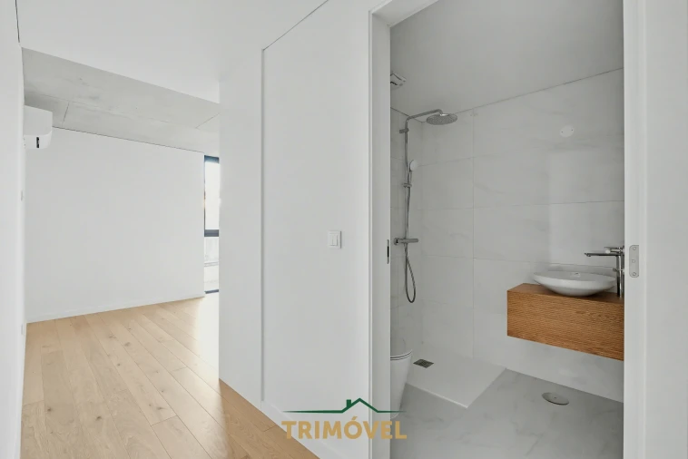 Apartamento T2 para Venda em O. Azeméis, Riba-Ul, Ul, Macinhata Seixa, Madail Foto 11