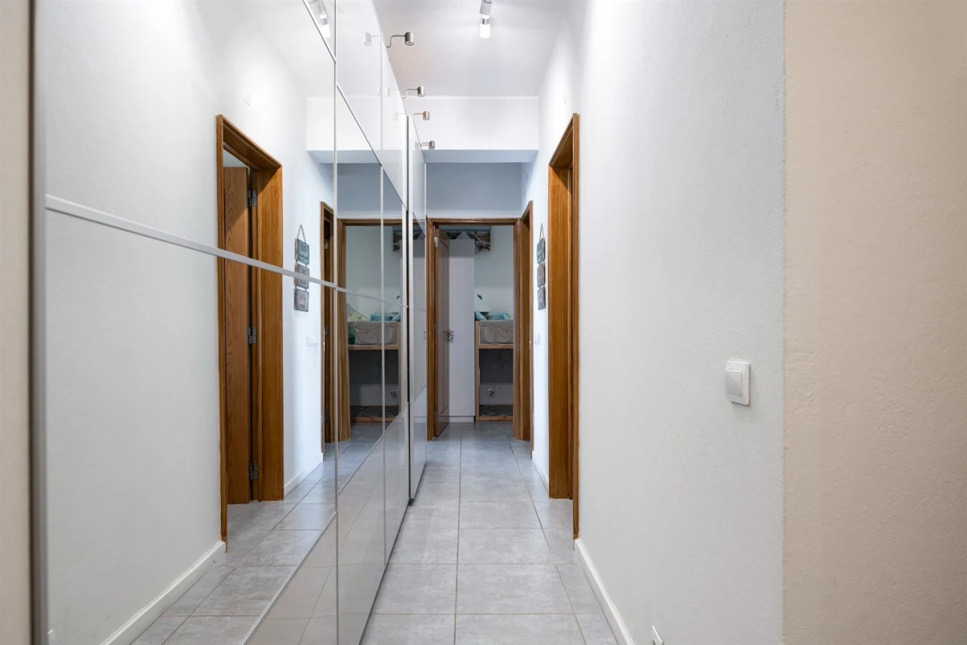 Apartamento T3 para Venda em Quarteira Foto 30