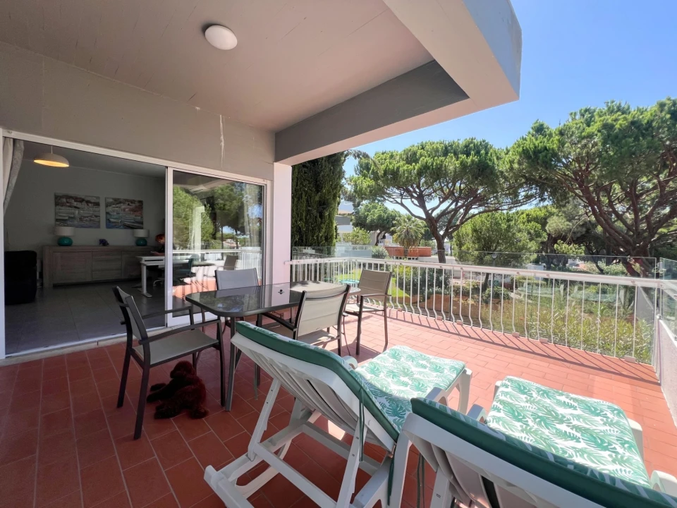 Apartamento T3 para Venda em Quarteira Foto 4