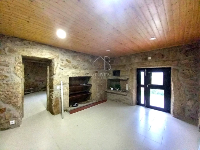 Moradia T3 para Venda em Sabariz Foto 15