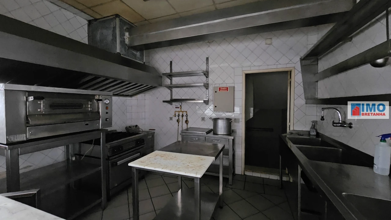 Negócio para Venda em Castelo Branco Foto 6