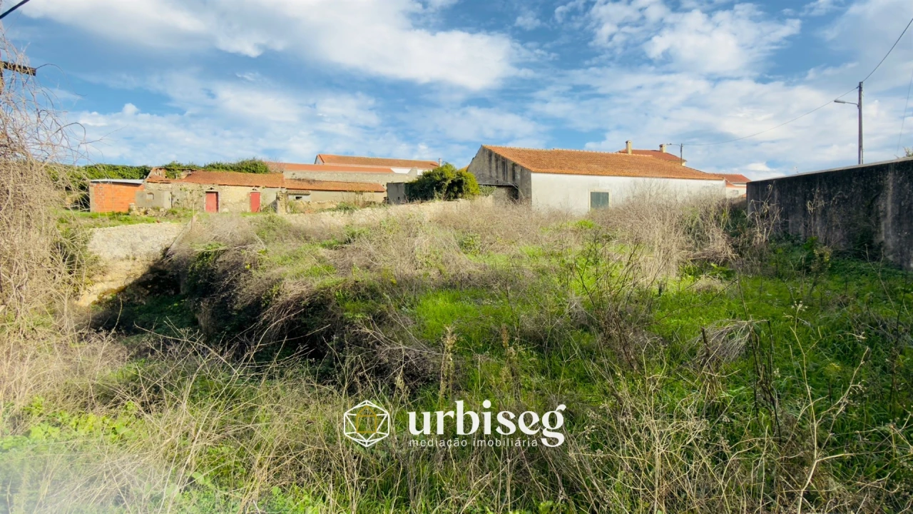 Moradia T10 para Venda em Samuel Foto 18