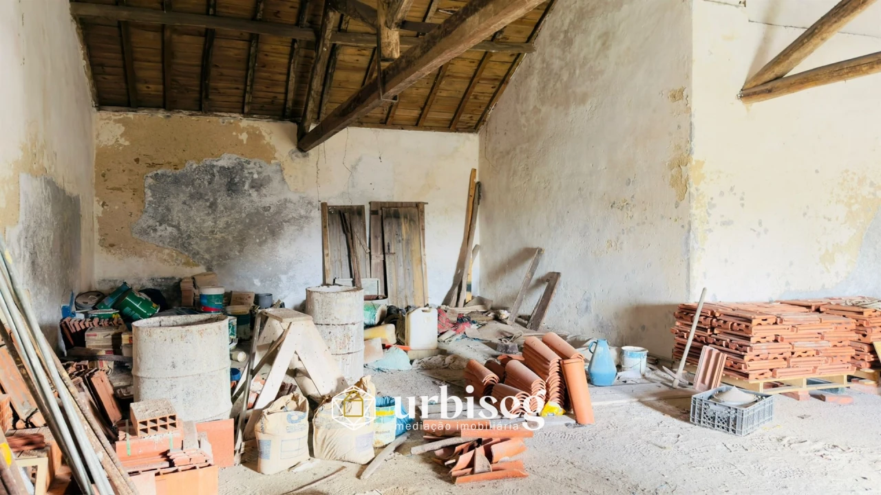 Moradia T10 para Venda em Samuel Foto 16