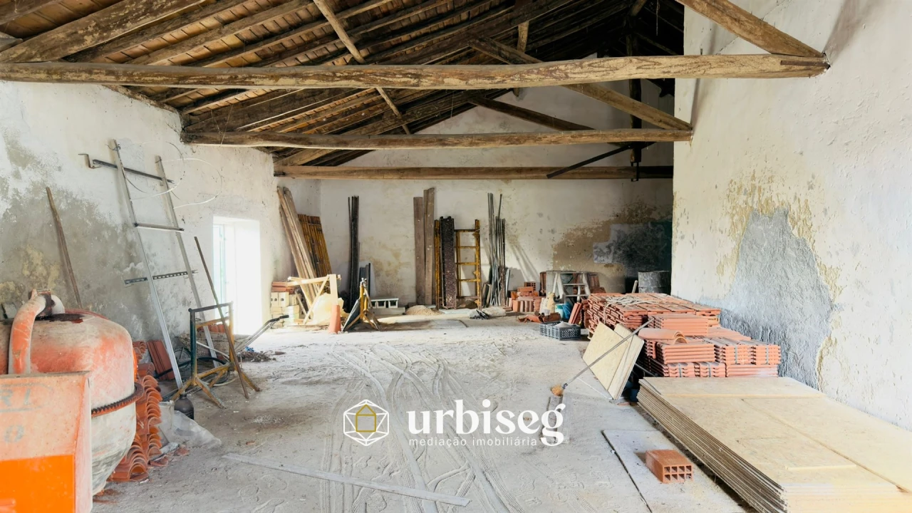 Moradia T10 para Venda em Samuel Foto 5