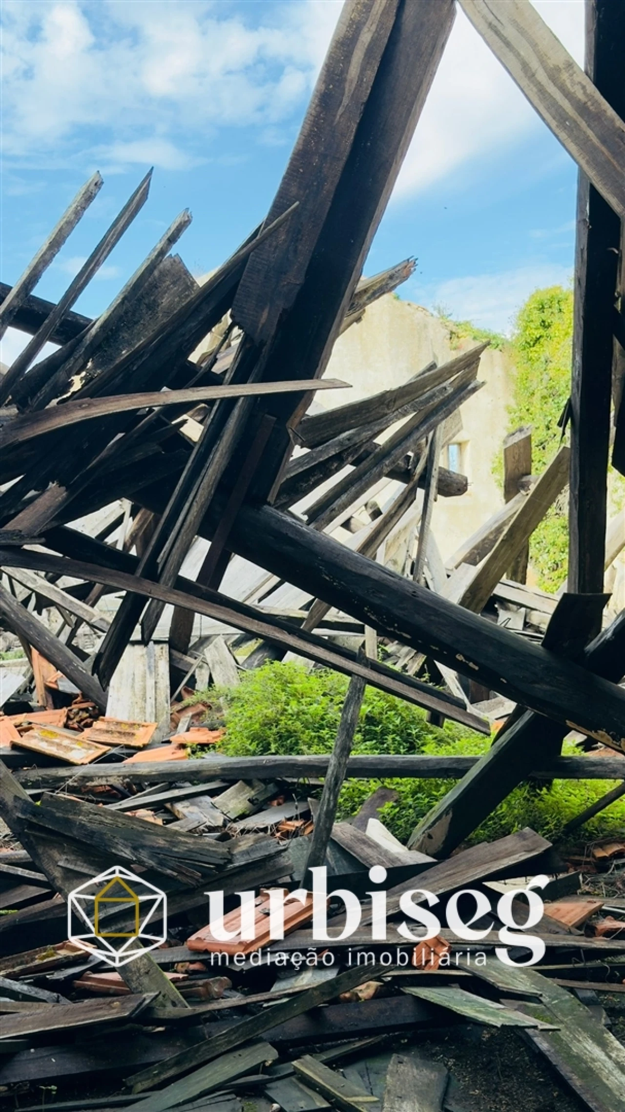 Moradia T10 para Venda em Samuel Foto 24