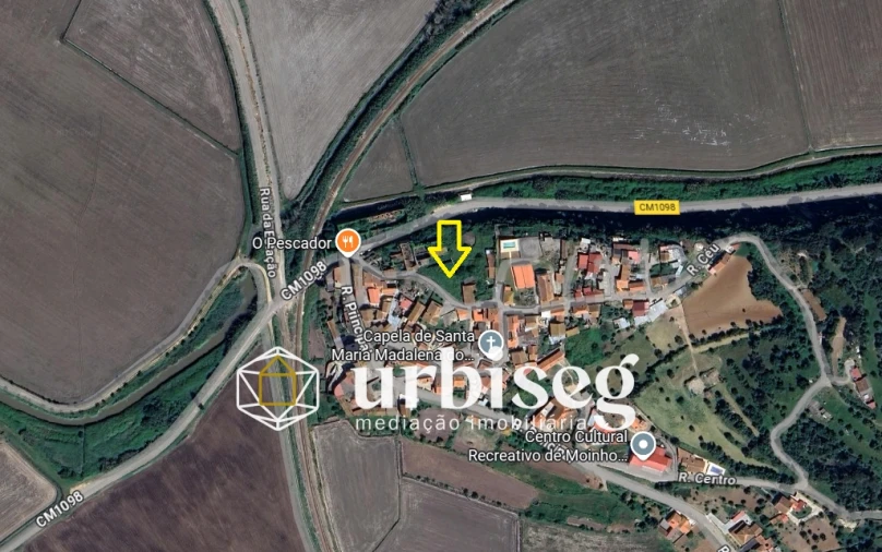 Moradia T10 para Venda em Samuel Foto 23