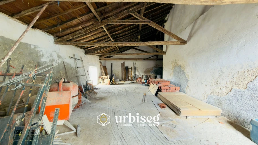 Moradia T10 para Venda em Samuel Foto 9