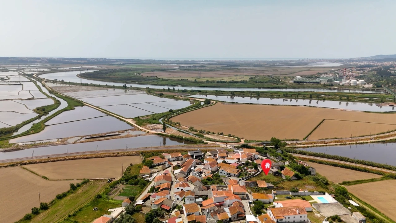 Moradia T10 para Venda em Samuel Foto 3