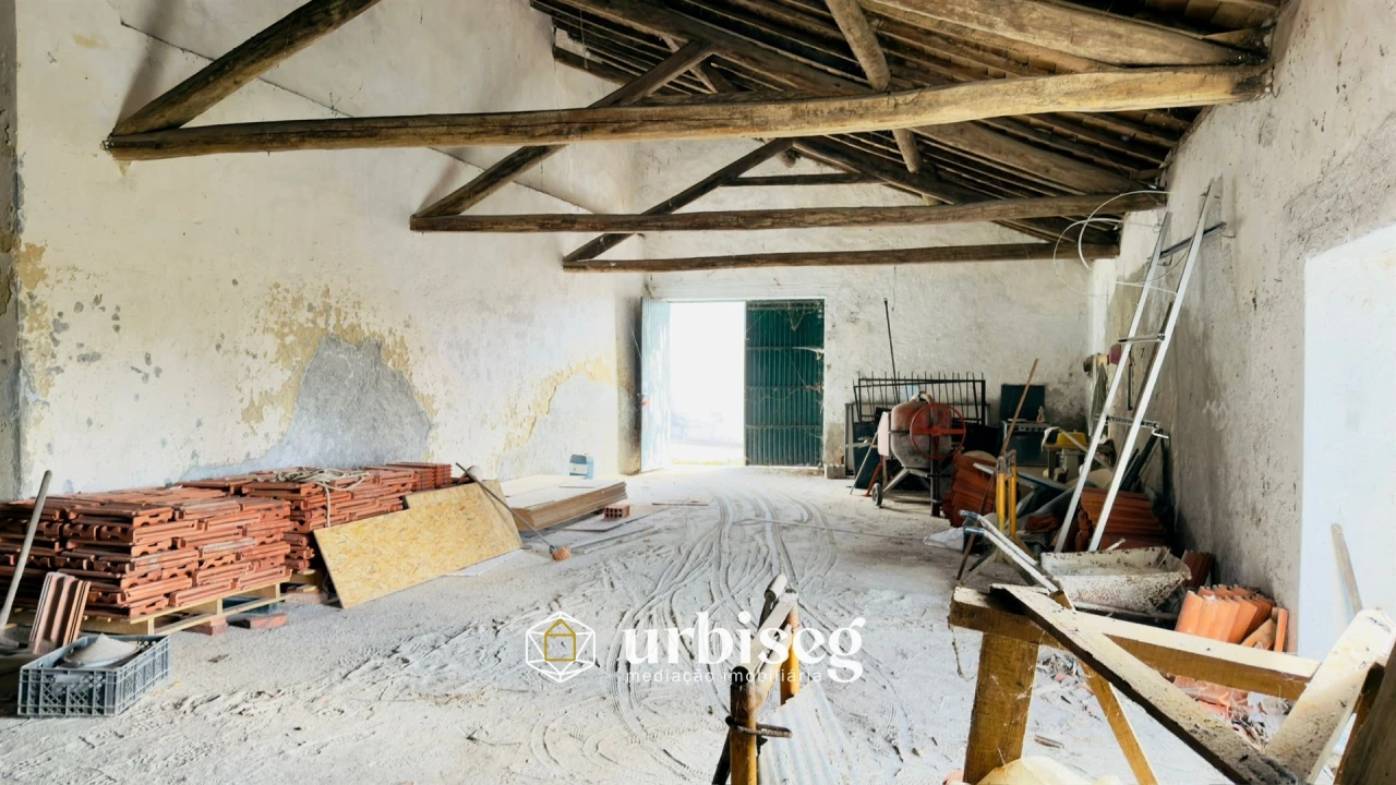 Moradia T10 para Venda em Samuel Foto 3