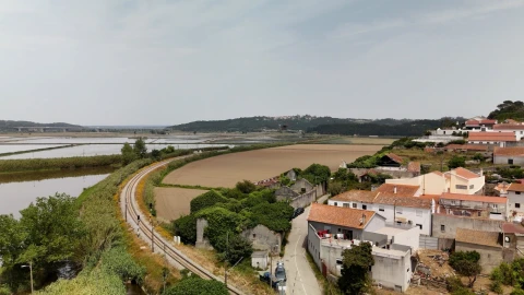 Moradia T10 para Venda em Samuel
