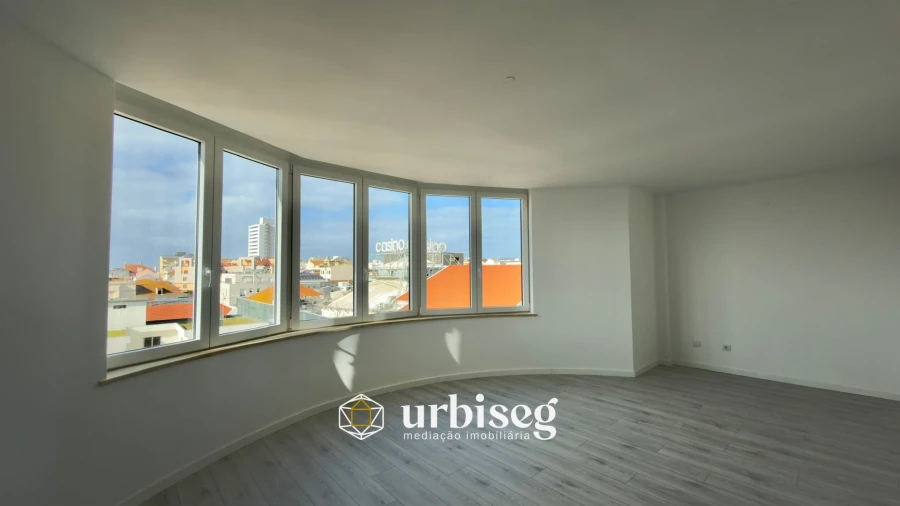 Apartamento T1 para Venda em Buarcos Foto 7