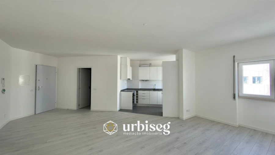 Apartamento T1 para Venda em Buarcos Foto 12