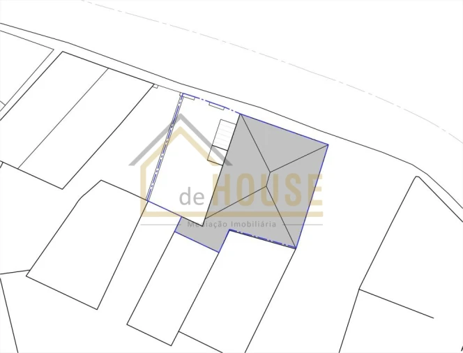 Moradia T3 para Venda em Miragaia e Marteleira Foto 21