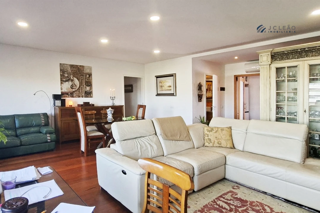 Apartamento T4 para Venda em Paredes Foto 3