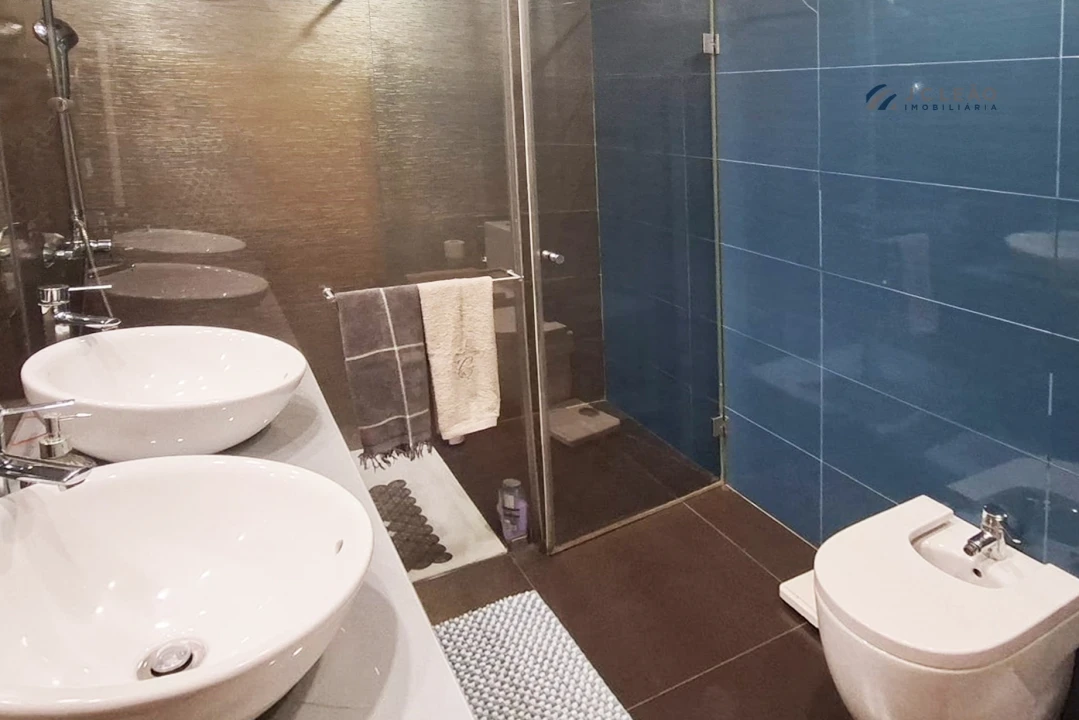 Apartamento T4 para Venda em Paredes Foto 18