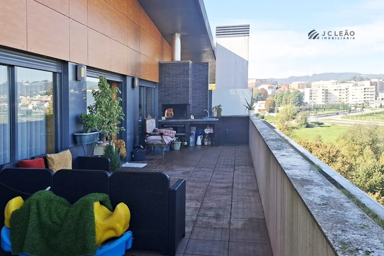 Apartamento T4 para Venda em Paredes Foto 12