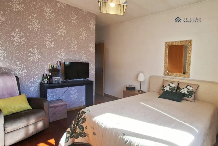 Apartamento T4 para Venda em Paredes Foto 15