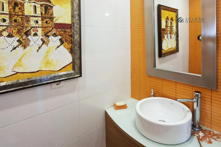 Apartamento T4 para Venda em Paredes Foto 7