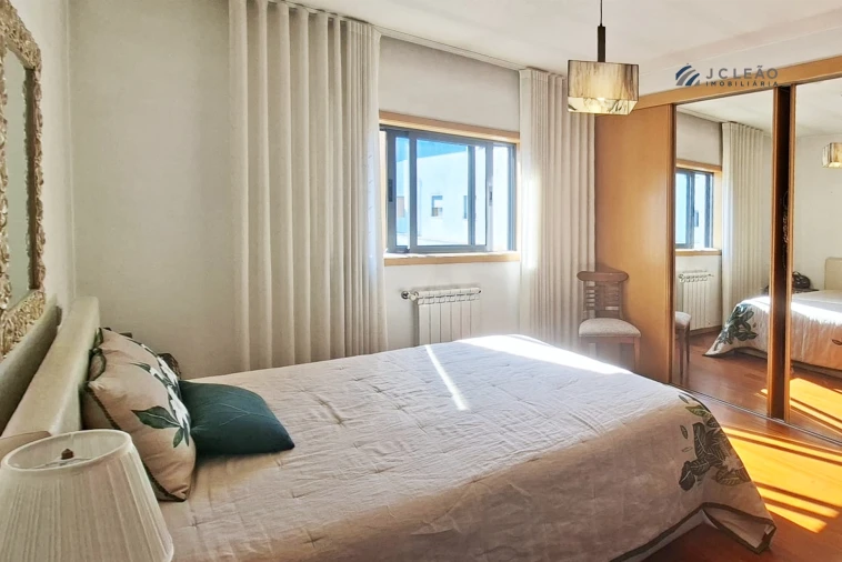 Apartamento T4 para Venda em Paredes Foto 16