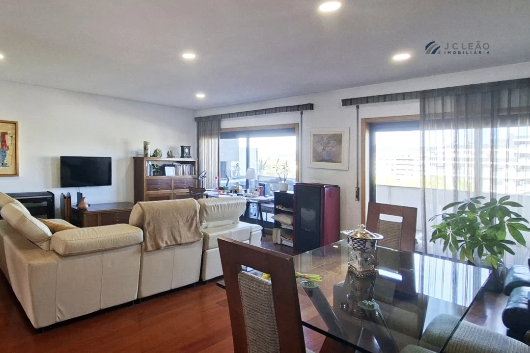 Apartamento T4 para Venda em Paredes Foto 6