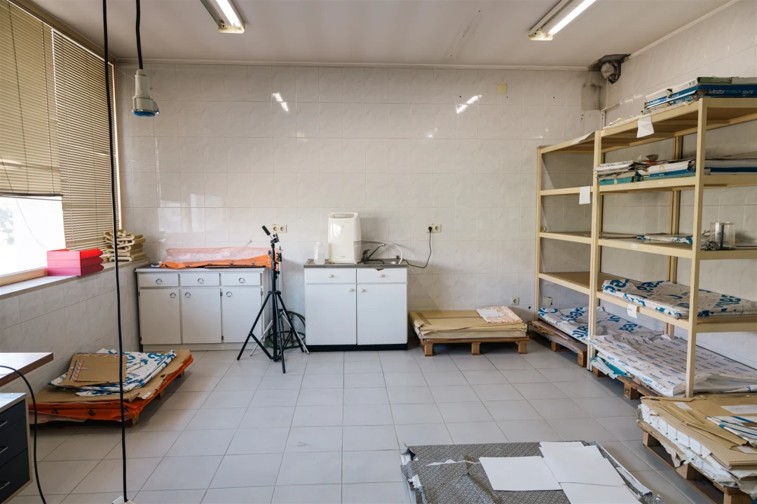 Armazém para Venda em Freamunde Foto 19