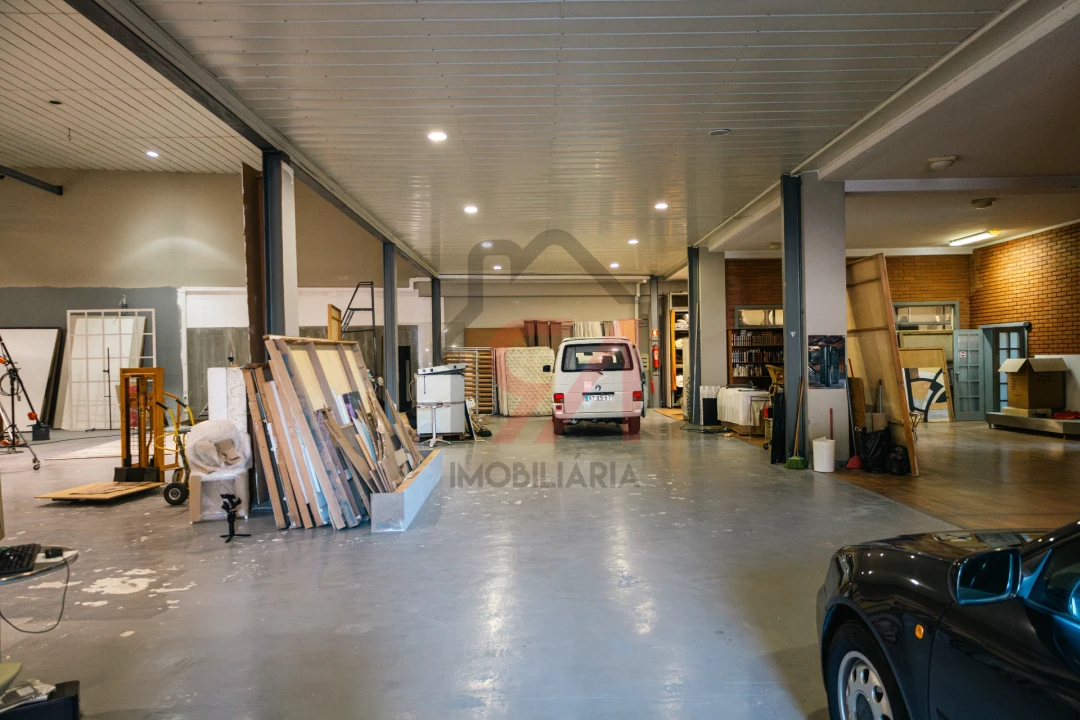 Armazém para Venda em Freamunde Foto 41