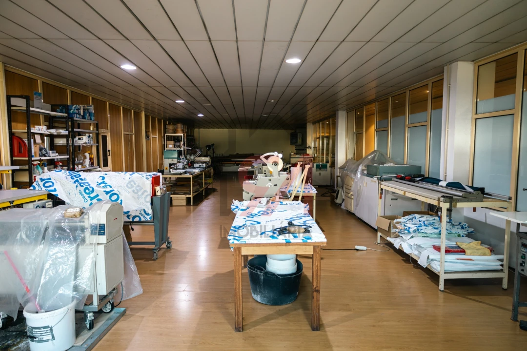 Armazém para Venda em Freamunde Foto 25