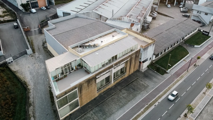 Armazém para Venda em Freamunde Foto 10