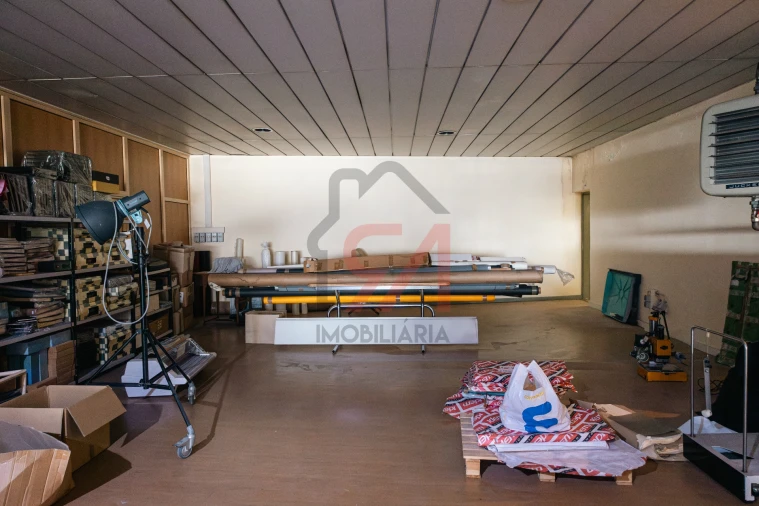 Armazém para Venda em Freamunde Foto 27