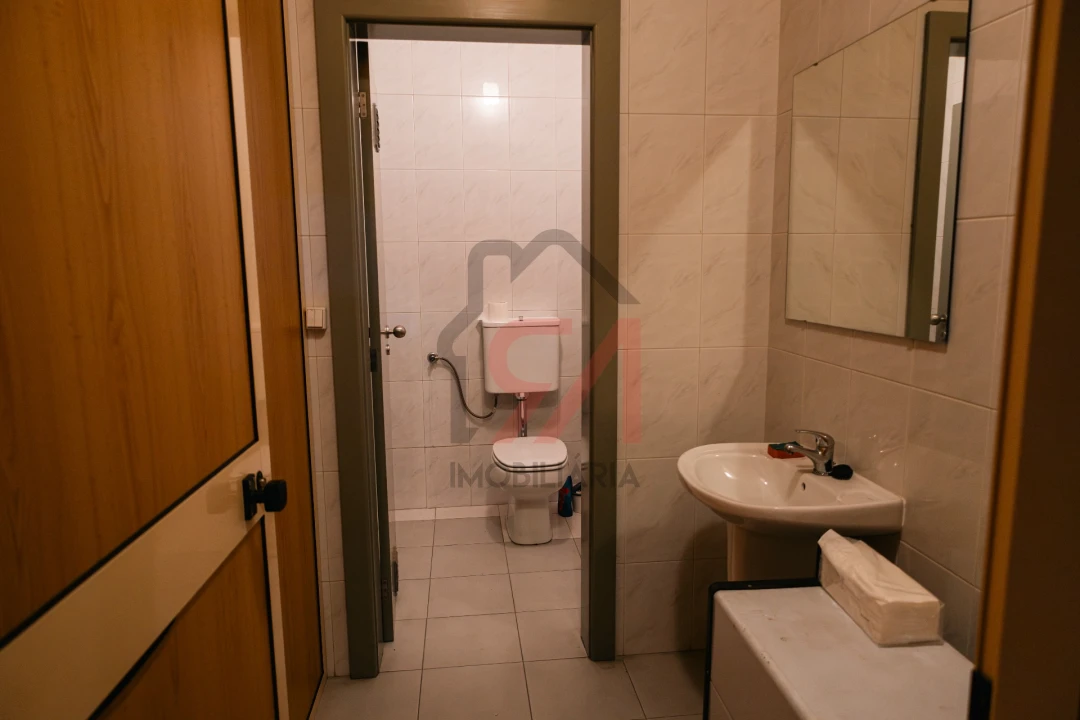 Armazém para Venda em Freamunde Foto 18