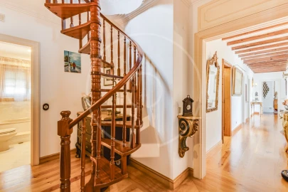 Moradia T4 para Venda em Sesimbra (Castelo)