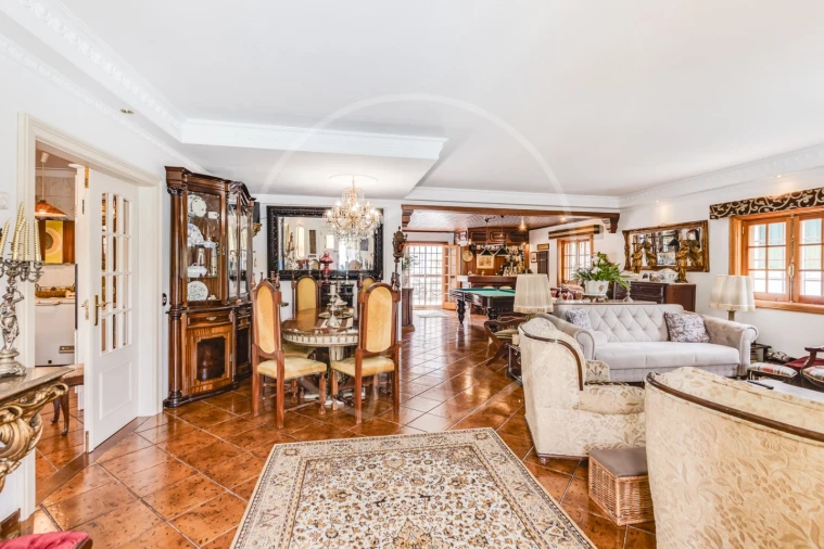 Moradia T4 para Venda em Sesimbra (Castelo) Foto 5