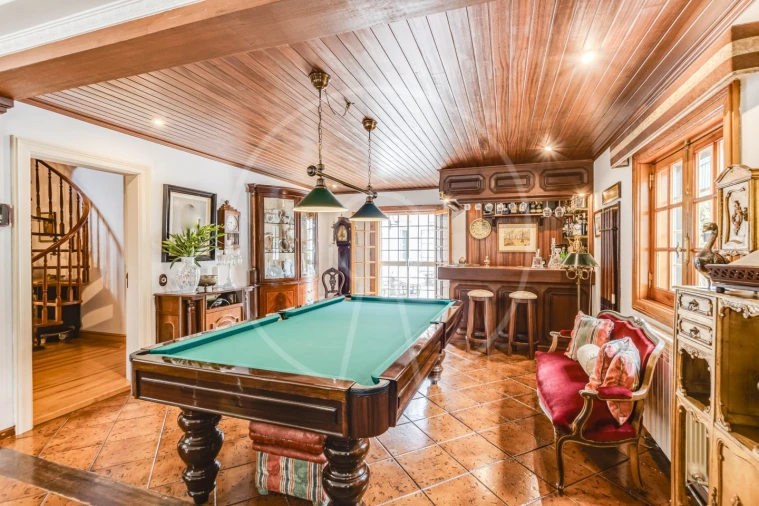 Moradia T4 para Venda em Sesimbra (Castelo) Foto 8