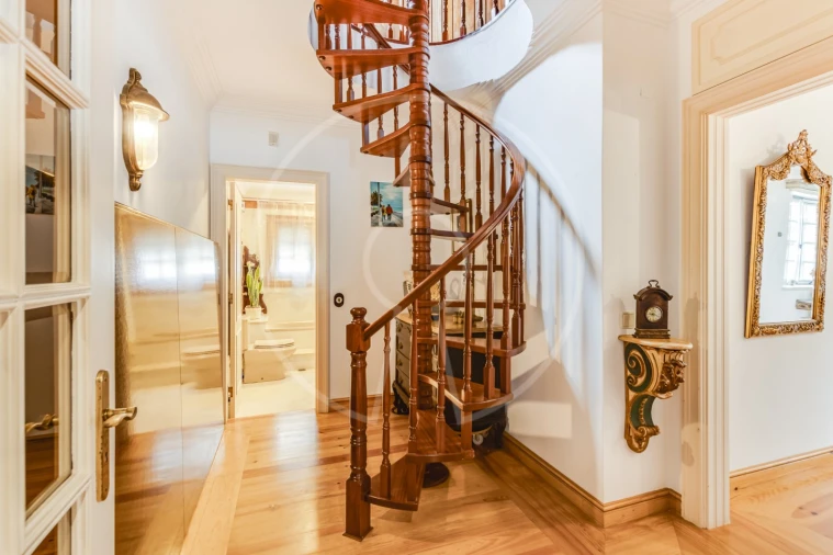 Moradia T4 para Venda em Sesimbra (Castelo) Foto 12