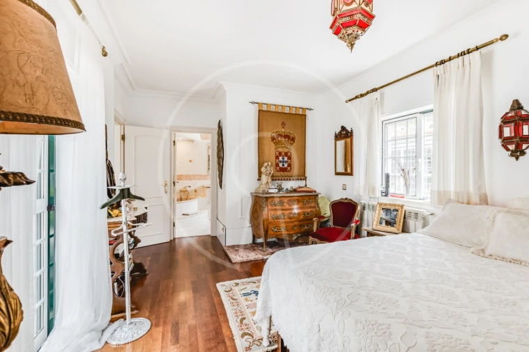 Moradia T4 para Venda em Sesimbra (Castelo) Foto 23