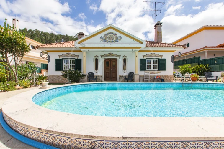 Moradia T4 para Venda em Sesimbra (Castelo)