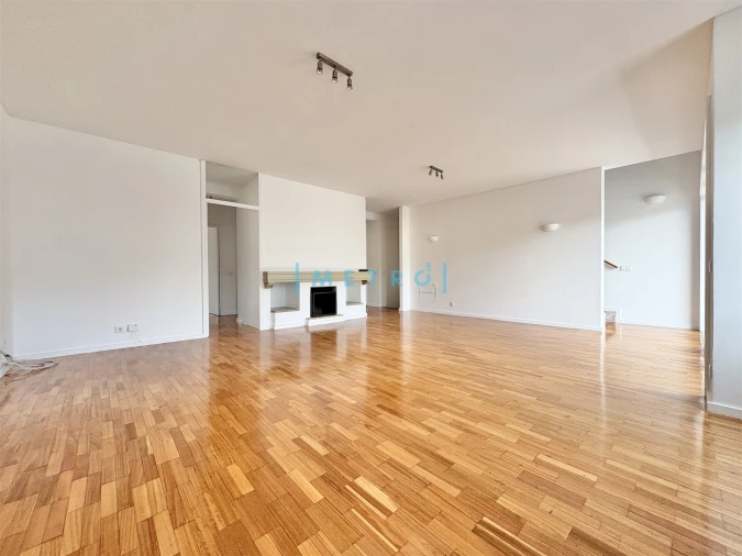 Moradia T3 para Arrendamento em Aldoar, Foz do Douro e Nevogilde Foto 4