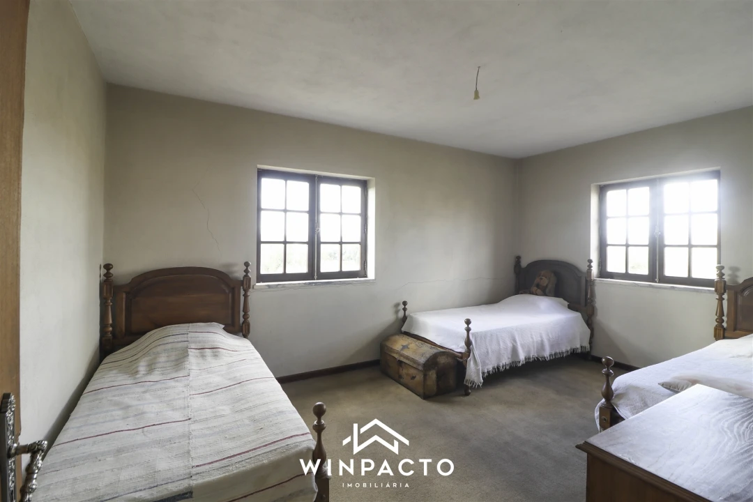 Moradia T3 para Venda em Lapa do Lobo Foto 43