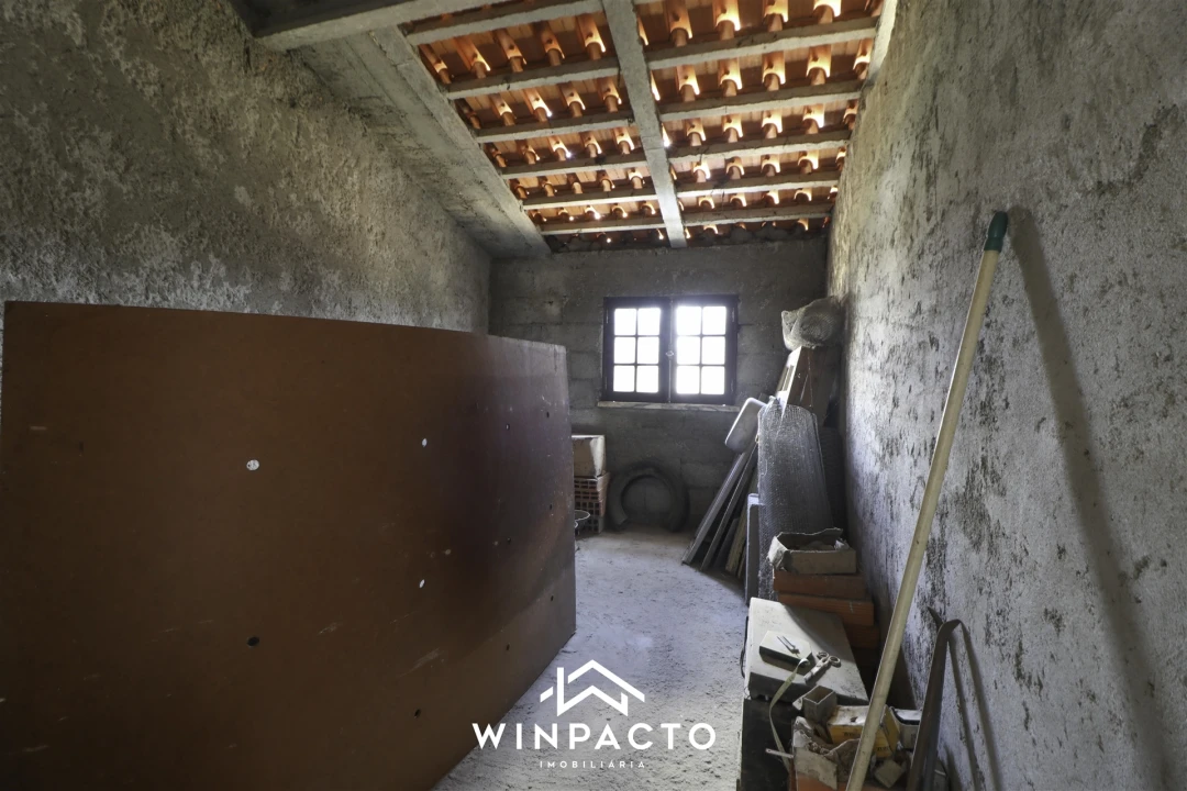 Moradia T3 para Venda em Lapa do Lobo Foto 50