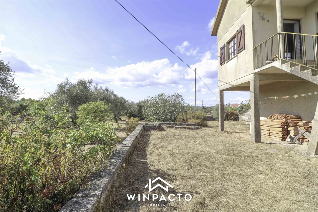 Moradia T3 para Venda em Lapa do Lobo Foto 62