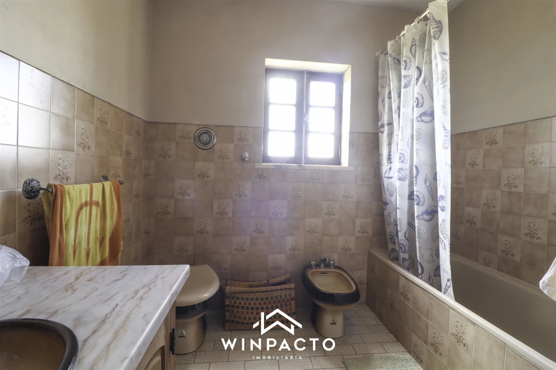 Moradia T3 para Venda em Lapa do Lobo Foto 32