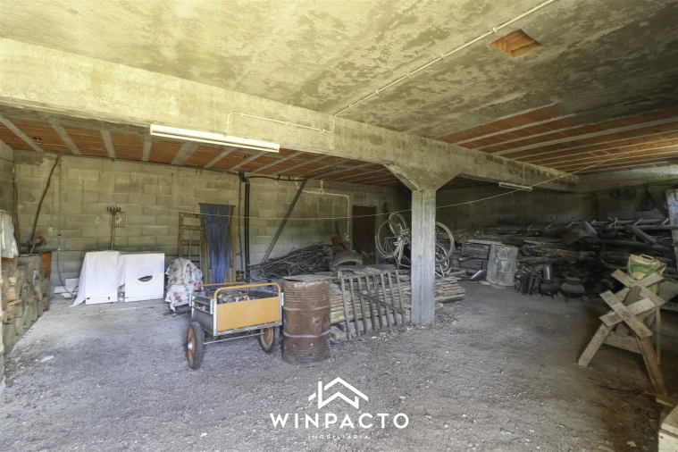 Moradia T3 para Venda em Lapa do Lobo Foto 12