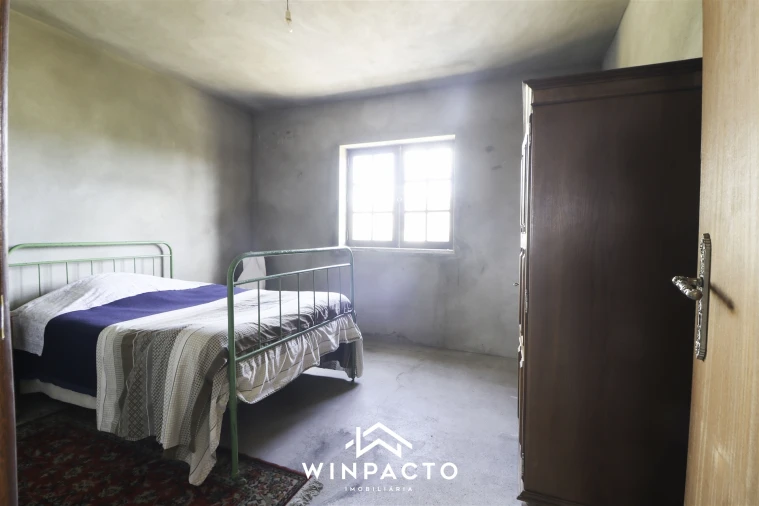 Moradia T3 para Venda em Lapa do Lobo Foto 34