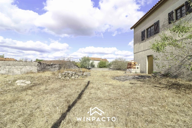 Moradia T3 para Venda em Lapa do Lobo Foto 5